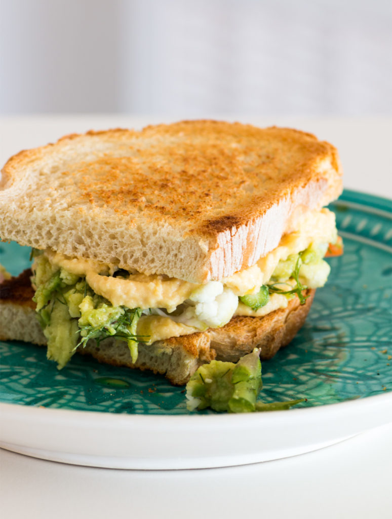 sandwich aguacate